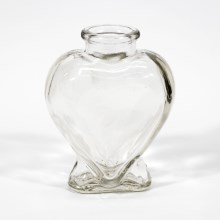 Стъклена бутилка с форма на сърце 200 мл прозрачна