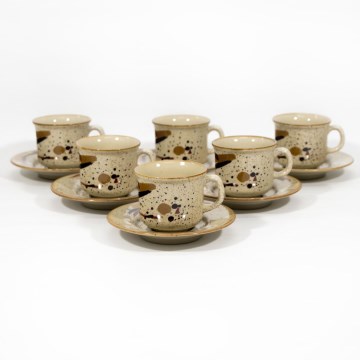 К-кт за кафе 6 бр. керамични чаши с чинийки кафяв